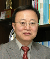 박해천