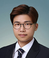 김상훈